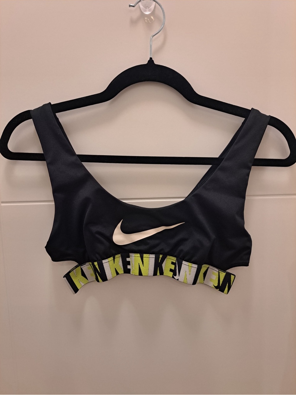Nike Women's Sports Bra with Logo Band Small